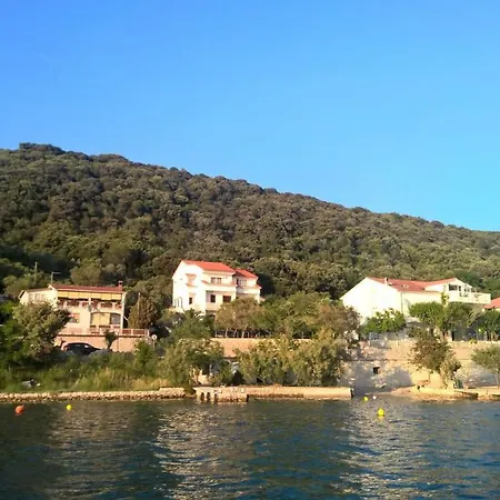 Apartman Supetarska Draga * Supetarska Draga