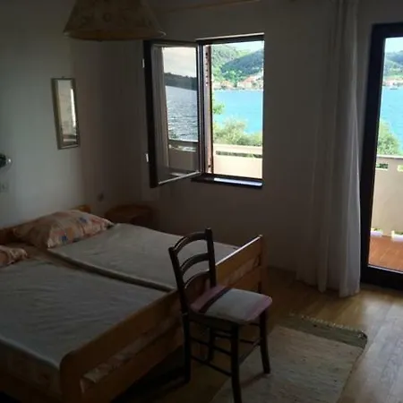 아파트 Apartman Supetarska Draga