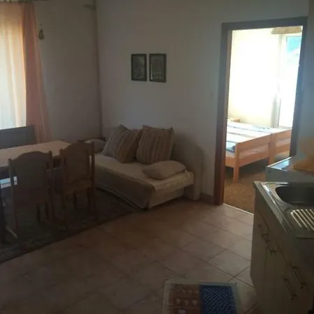 Apartment Apartman *